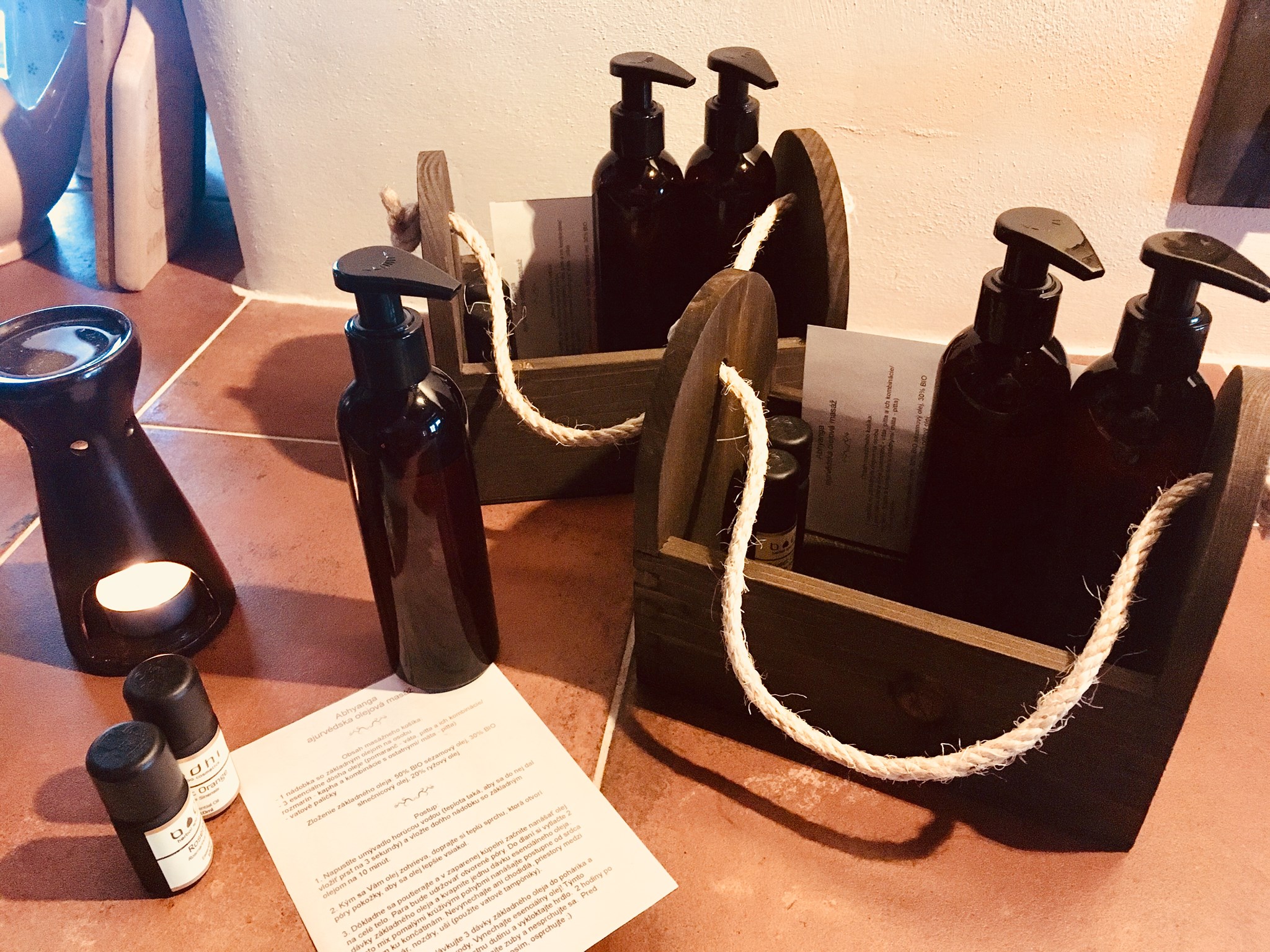 sada ajurvedskych olejov abhyanga.jpg