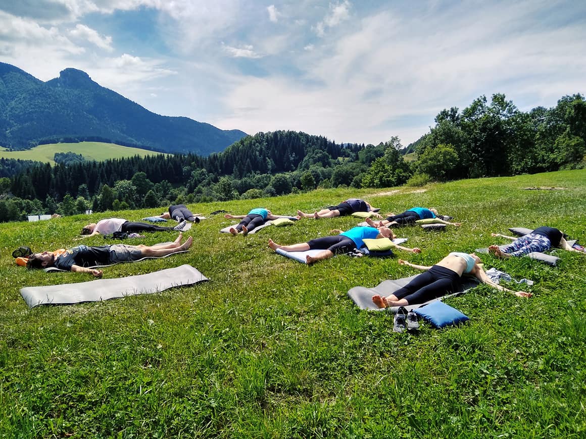 joga pod malym rozsutcom